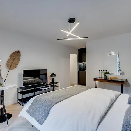 La - Affaire & Detente A * 圖盧茲