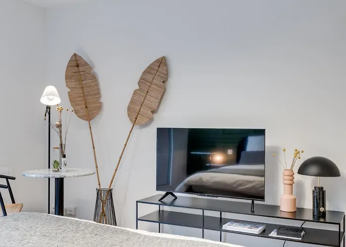 La - Affaire & Detente A