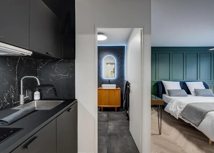 La - Affaire&détente à *